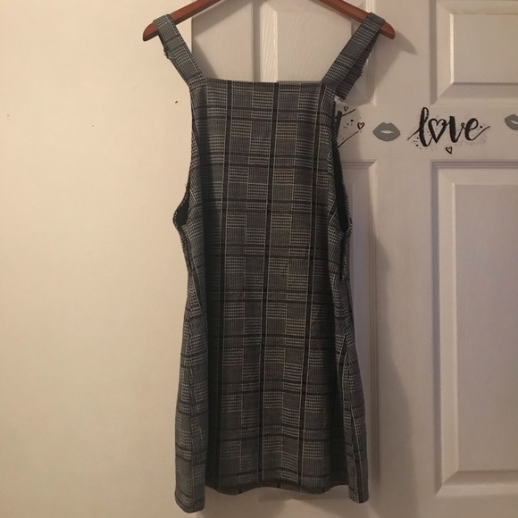 Plaid Pattern Overall Dress - Picture 4 of 5
